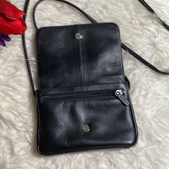 🌺RFID bag 🌺 - Picture 4 of 9